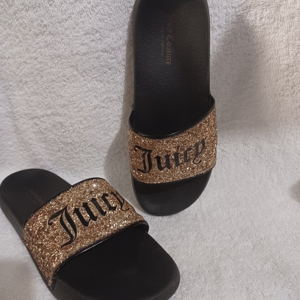Juicy Couture slides